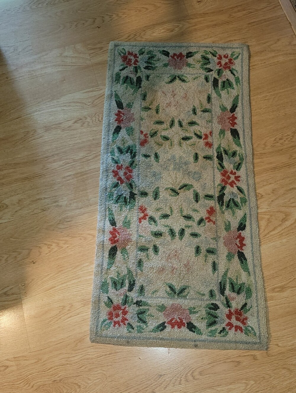 Vintage Handmade Rug - Picture 10 of 11